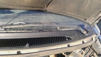 96-02 Chrysler Voyager Driver Left Windshield Wiper Arm Oem Blade Lever 4717365