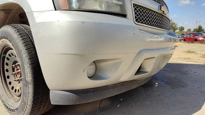 2007-2014 Chevy Tahoe Front Bumper Cover Assembly Oem Silver U726s Cracked