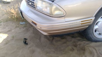 1992-1998 Olds Eighty Eight Front Bumper Cover Assembly Oem Gold 25660652