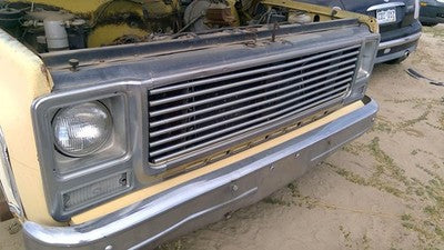 1973-1980 Chevy K10 Grille Oem 14004752