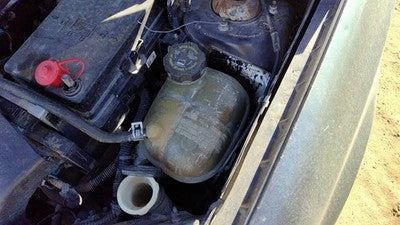 2005-2010 Chevy Cobalt Coolant Reservoir Radiator Overflow Tank Bottle Oem