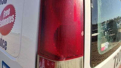 2000-2002 Savana Van 2500 Driver Left Tail Light Oem Brake Lamp Rear 19153084