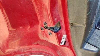 1995-2005 Chevy Cavalier Driver Left Rear Door Latch With Rods/Cables Oem Back