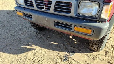 1995-1997 Nissan Hardbody Front Bumper With Brackets Assembly Oem 4X4 620123B800