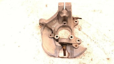 1996-1998 Ford Taurus Passenger Right Front Spindle Steering Knuckle F6Dz3K185A