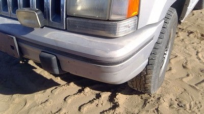 1993-1995 Jeep Grand Cherokee Front Bumper Cover Assembly Oem Silver