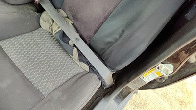 2009-12 Gmc Canyon Driver Left Front Seat Belt Retractor Oem Shoulder Ebony 19J