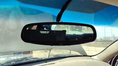 2001-2004 Buick Regal Inside Rear View Mirror Oem Windshield Mounted 25812208