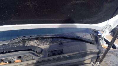 2010-2017 Gmc Terrain Driver Left Windshield Wiper Arm Oem Blade Lever