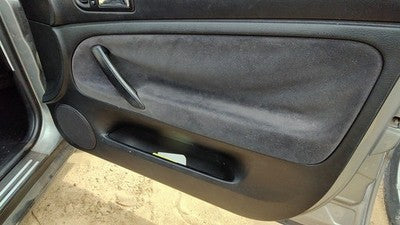 2004-2005 Vw Passat Passenger Right Front Inside Door Trim Panel Only Oem Black