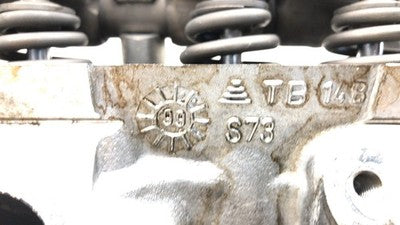 1998-2000 Dodge Caravan Cylinder Head Oem 04694185