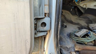 1981-1991 Dodge D350 Driver Left Upper Lower Door Hinge Pair Set Oem 04498062