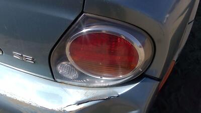 2002 2003 Nissan Maxima Passenger Right Tail Light Brake Lamp Oem Rear
