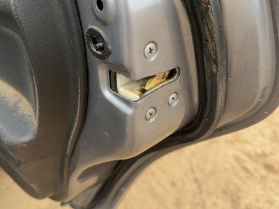 05-09 Legacy Outback Passenger Right Rear Door Latch With Rods/Cables Oem Back