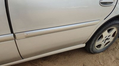 97-05 Malibu Driver Left Rear Moulding From Door Back Trim Strip Silver 12U