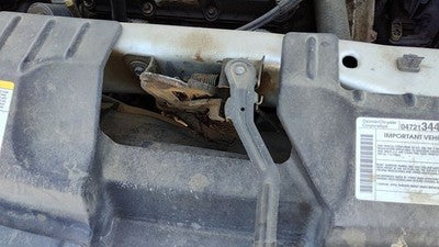2005-2007 Chrysler Town & Country Hood Latch Assembly With Bracket Oem