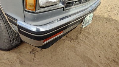 1982-1990 Chevy S10 Pickup Front Bumper Assembly With Mount Brackets Chrome Oem