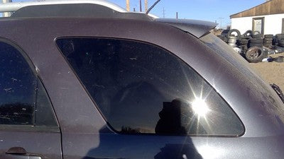 2006-2009 Pontiac Torrent Driver Left Rear Quarter Glass Back Side Window Oem