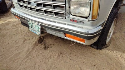 1982-1990 Chevy S10 Pickup Front Bumper Assembly With Mount Brackets Chrome Oem