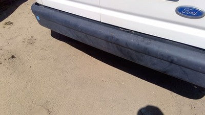 1992-1993 Ford Van E150 Rear Bumper Assembly With Brackets Oem F2uz17906a