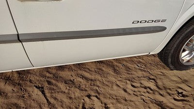 01-03 Grand Caravan Passenger Right Front Moulding From Door Oem Trim Strip