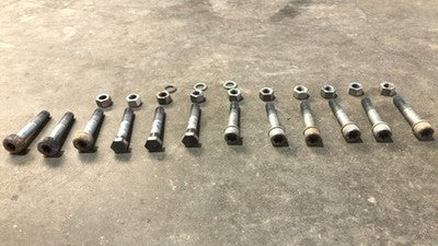 05-10 Chrysler 300 Rear Drive Shaft Back Driveline With Bolts 3.5L Rwd 4 Speed