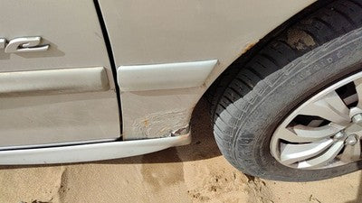 95-05 Pontiac Sunfire Passenger Right Moulding From Fender Trim Strip Silver 95U