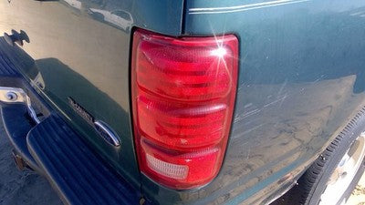 1997-2002 Ford Expedition Passenger Right Tail Light Oem Brake Lamp Rear