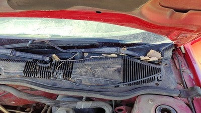 1998-05 Chevy Cavalier Driver Left Windshield Wiper Arm Oem Blade Lever 22702530