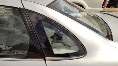 2000-05 Saturn L100 Driver Left Rear Quarter Glass Back Side Window Oem 90583068