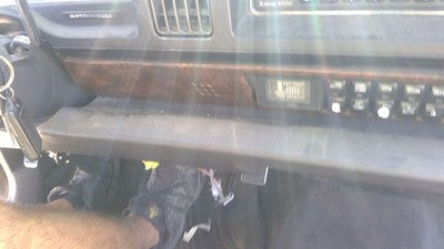 1991-1993 Buick Park Ave Passenger Dash Trim Oem Woodgrain Panel 25629620