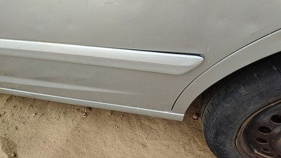 01-03 Hyundai Elantra Driver Left Rear Moulding From Door Back Trim Strip Silver