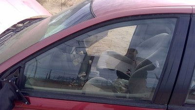 1996-2000 Saturn Sw2 Driver Left Front Side Window Door Glass Oem 21098675