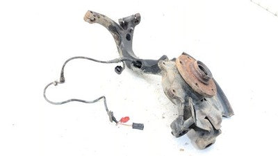 98-03 Vw Passat Passenger Right Front Spindle Steering Knuckle With Wheel Hub
