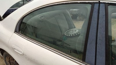 1996-2005 Mercury Sable Passenger Right Rear Side Window Door Glass Oem Back