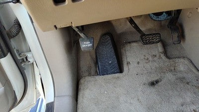 2004 Toyota Sienna Parking Brake Pedal Assembly Oem Complete Emergency Unit