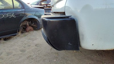 2000-2006 Chevy Suburban Rear Back Bumper Oem Step With Brackets 19121287