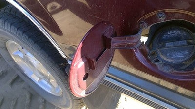 1995-2000 Chevy Tahoe Fuel Tank Door With Hinge Gas Lid Oem Filler Red 51U
