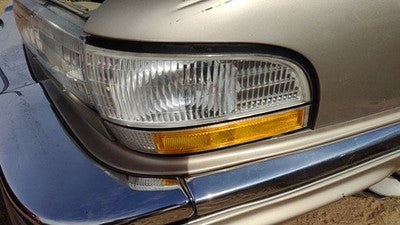 91-96 Park Ave Ultra Driver Left Front Turn Signal Light Lamp Fender Mounted