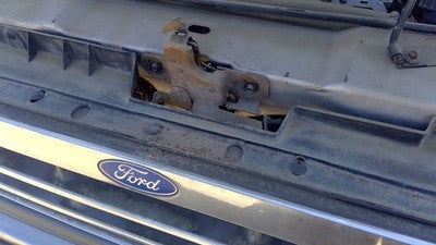 1991-1994 Ford Explorer Top Plastic Cover Above Radiator Support Upper Shield