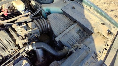 1995-1999 Olds 88 Complete Air Intake Cleaner Filter Box Housing With Tube 3.8L