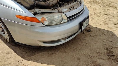 2000-2002 Saturn L100 Front Bumper Cover Assembly Oem Silver 12U 21019621