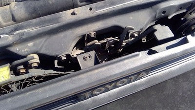 1988-1993 Corolla Station Wagon Hood Latch Assembly With Bracket Oem