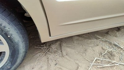 2000 Ford Windstar Passenger Right Rear Rocker Moulding On Quarter Panel Oem