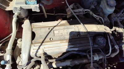 2002-2005 Chevy Cavalier Valve Cover Oem 2.2L 90537249
