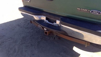 1997-2002 Ford Expedition Rear Chrome Bumper Assembly With Brackets Oem
