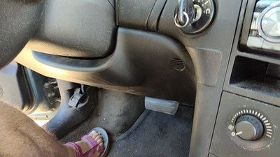 06-08 Grand Prix Lower Dash Under Column Knee Bolster Trim Panel Ebony 19B