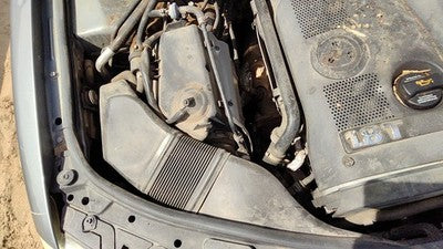 01-05 Vw Passat Complete Air Intake Filter Box Housing With Tube Oem 1.8L Turbo