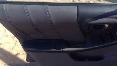2001-2002 Subaru Forester Driver Left Front Inside Door Trim Panel Only Oem Gray