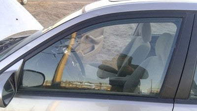 2001-2005 Honda Civic Driver Left Front Side Window Door Glass Oem